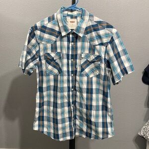 Levi’s Pearl Snap shirt